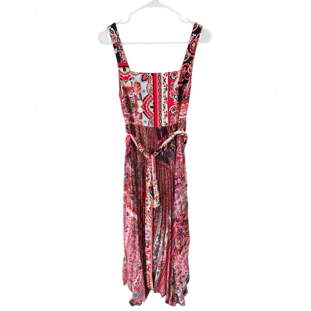 Alice + Olivia Deonna Pleated Maxi Dress - Picture 8 of 11